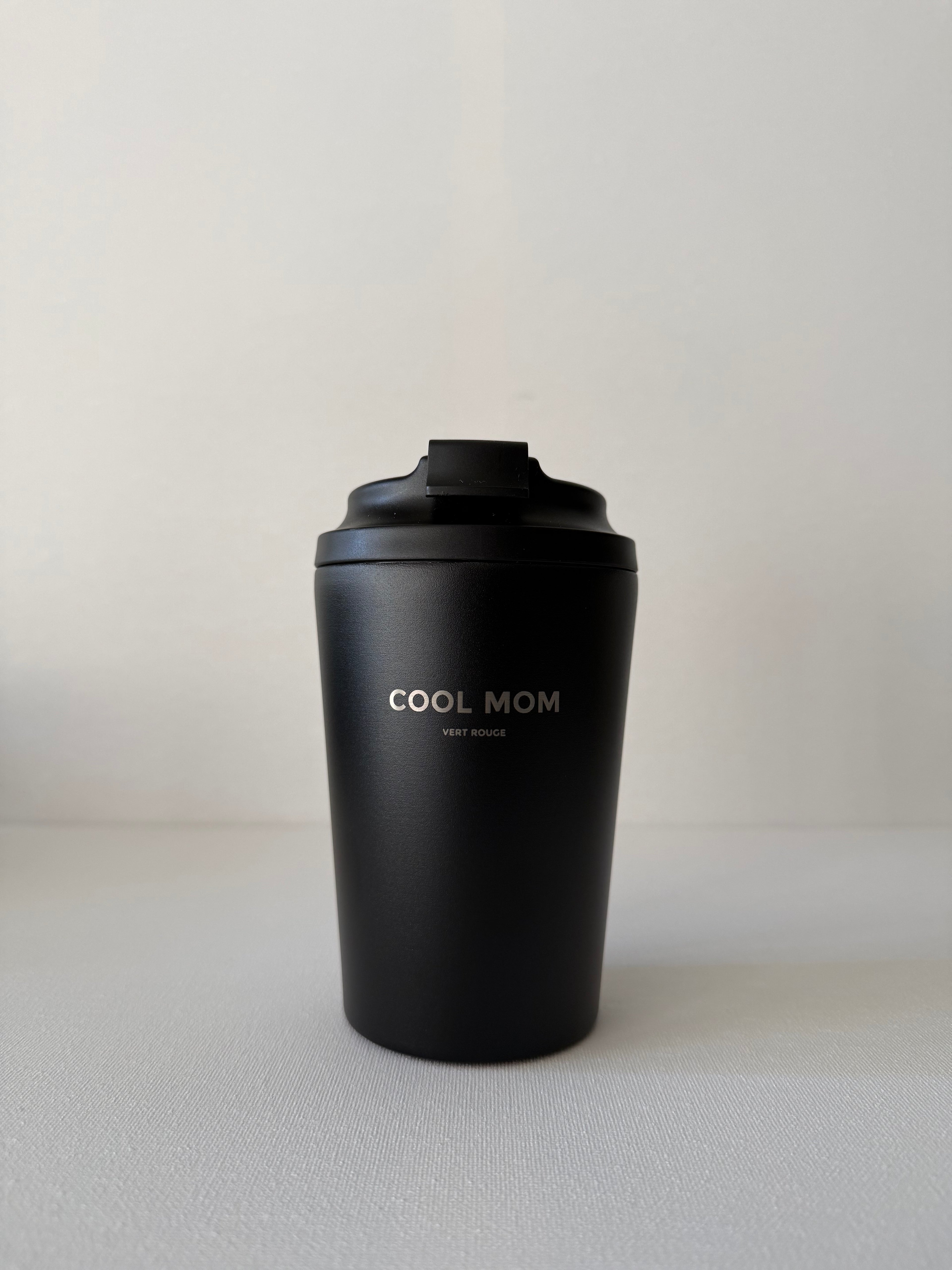 Black COOL MOM travel mug